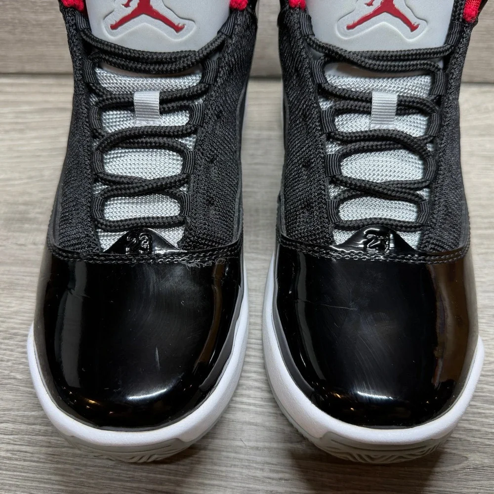 Jordan Max Aura 2 Black Cement Sneakers Shoes GS 6.5Y Women's 8 CN8094-006